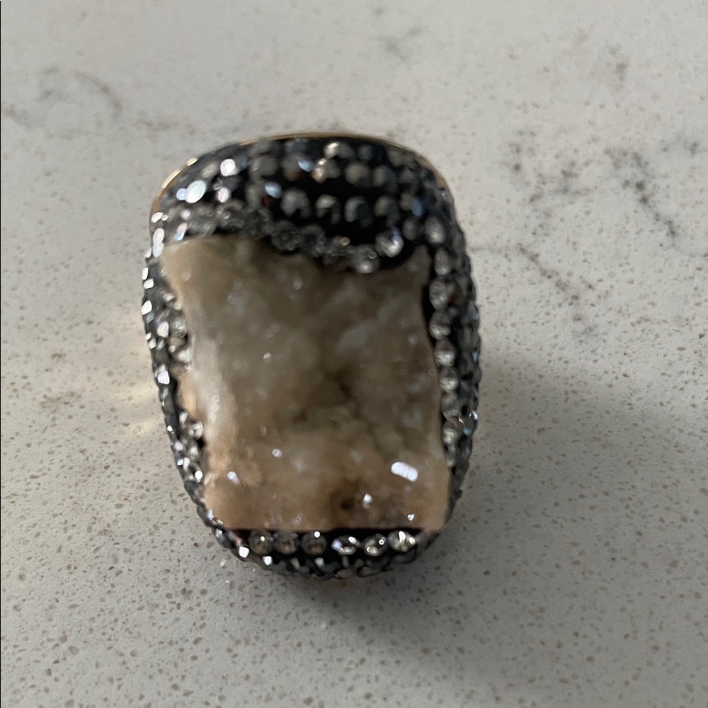 Elegant Silver and Cream Stone Ring